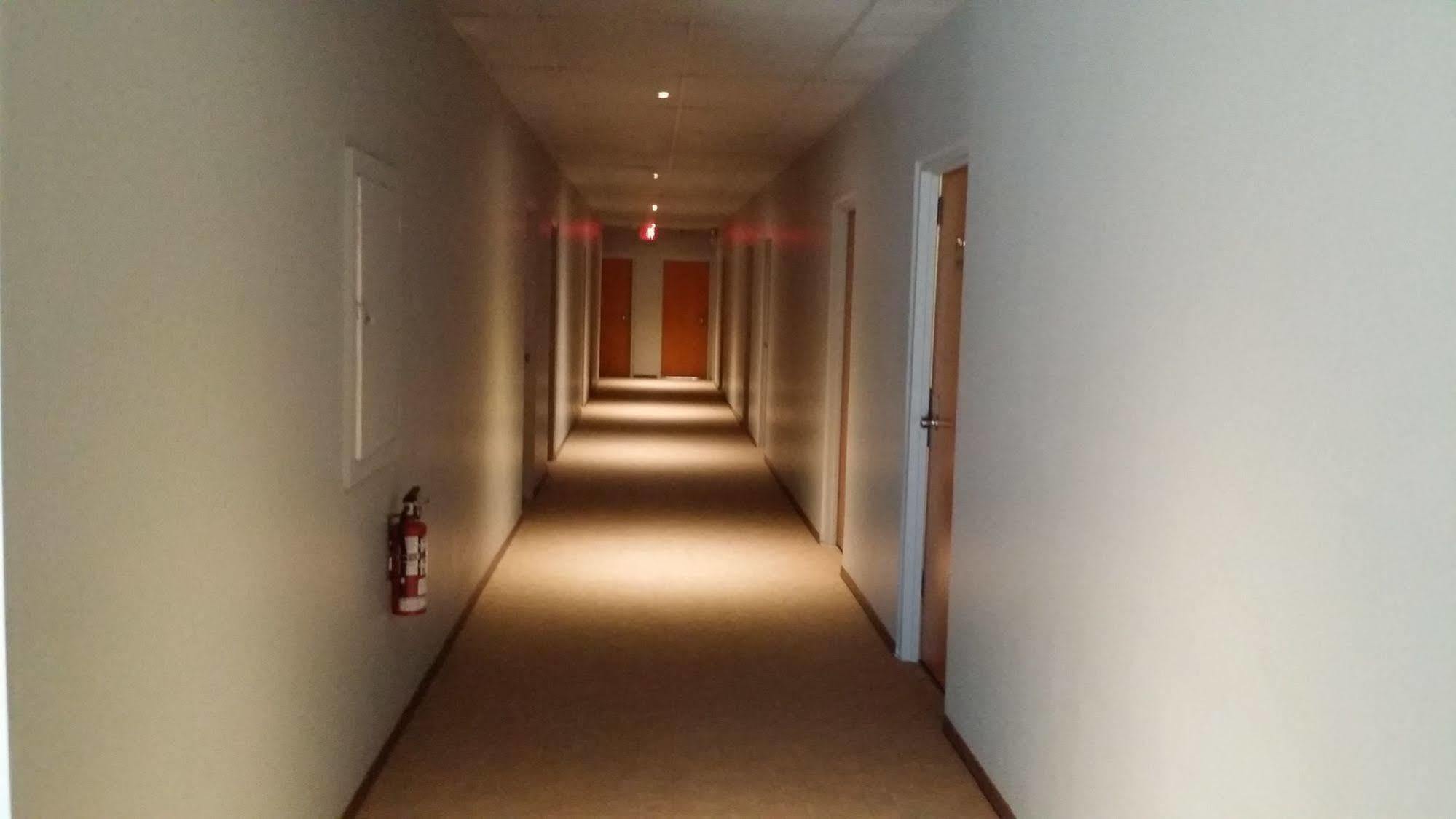 Beaver Hotel North Battleford Dış mekan fotoğraf
